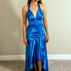 🥳 CLEARANCE 🥳 Blondie Nites Elegant Blue Gown♥️